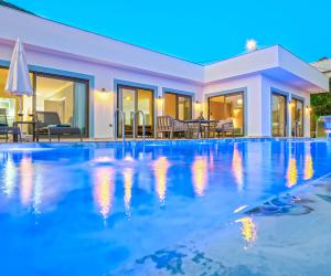 Villa Nevra | Tatilin Kalbi 💓 | Villa Trendi