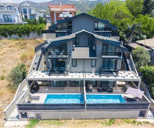 Villa Çay | Fethiye Kargı'da 5 Kişilik Korunaklı Havuzlu Villa
